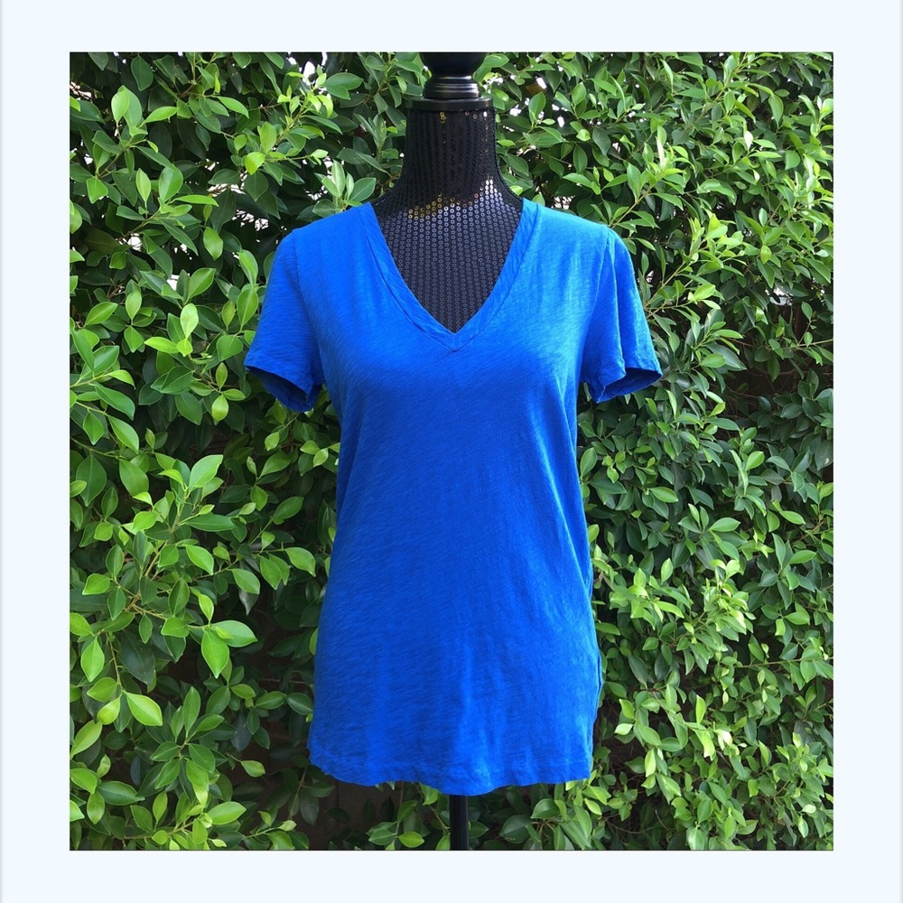 J Crew vintage cotton V-neck short sleeve shirt